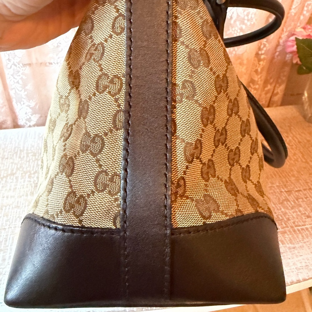 Gucci Beige and Red Shoulder Bag - Picture 4 of 12